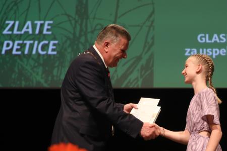 ZLATE PETICE 08 FOTO LJUBO VUKELIČ